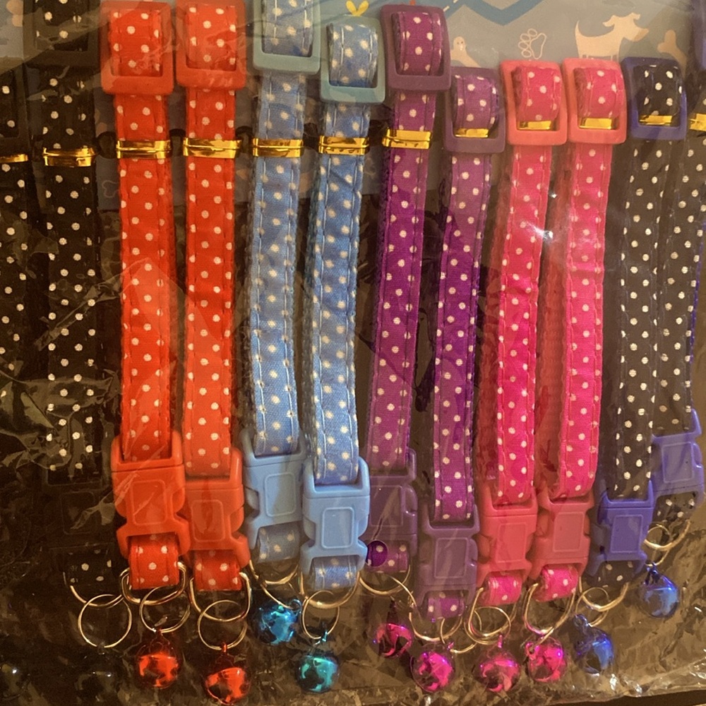 NEW Lot of 2x Polka-Dot Adjustable Pet Collars w/ Bell - Multiple Colors Avail! - Picture 3 of 10
